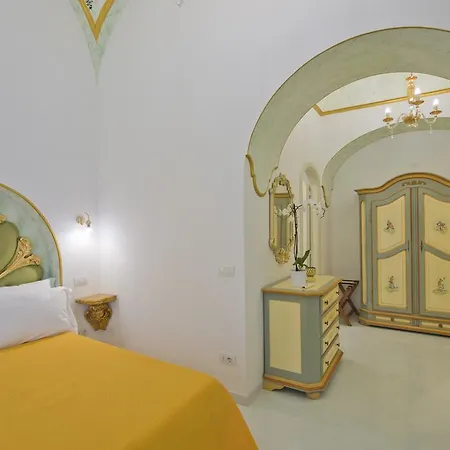 Palazzo Rocco *